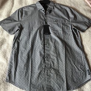 👔 ARMANI EXCHANGE